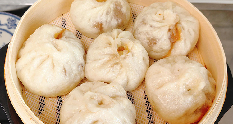 steamed buns